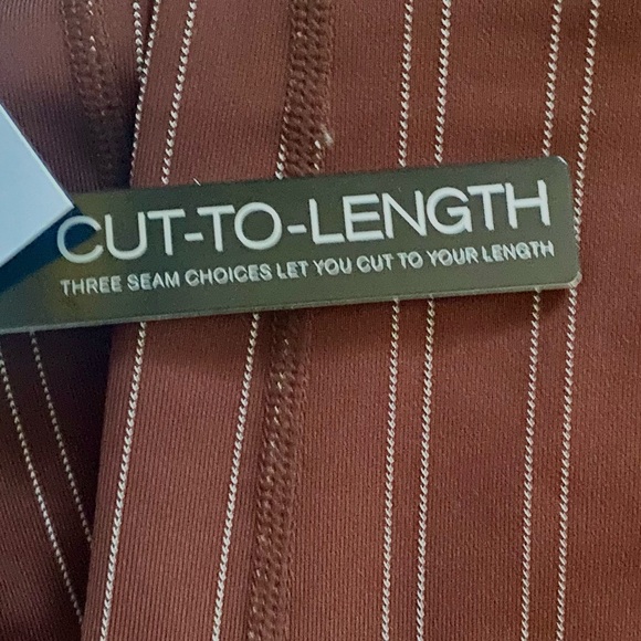 MPG REVITALIZE CUT—TO-LENGTH LEGGINGS IN MAHOGANY STRIPE XL - Picture 2 of 9